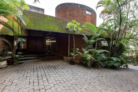 Casa à venda com 830m², 4 quartos e 6 vagas