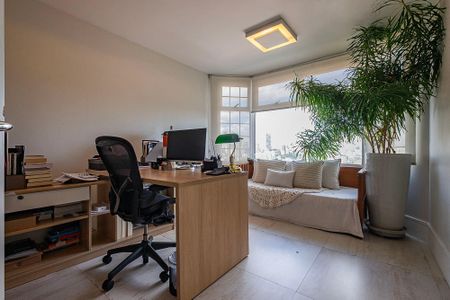 Apartamento à venda com 555m², 7 quartos e 6 vagas Apartamento à venda com 555m², 7 quartos e 6 vagasSuíte 5