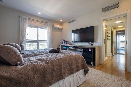 Apartamento à venda com 555m², 7 quartos e 6 vagas Apartamento à venda com 555m², 7 quartos e 6 vagasSuíte 1