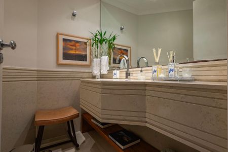 Apartamento à venda com 555m², 7 quartos e 6 vagas Apartamento à venda com 555m², 7 quartos e 6 vagasLavabo 1