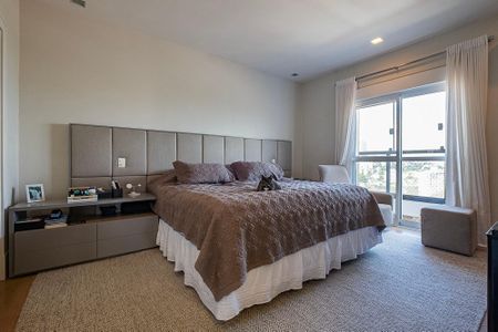 Apartamento à venda com 555m², 7 quartos e 6 vagas Apartamento à venda com 555m², 7 quartos e 6 vagasSuíte 1