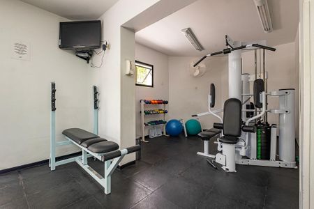 Apartamento à venda com 555m², 7 quartos e 6 vagas Apartamento à venda com 555m², 7 quartos e 6 vagasÁrea comum - Academia