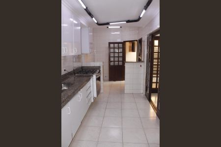 Casa à venda com 280m², 4 quartos e 2 vagas