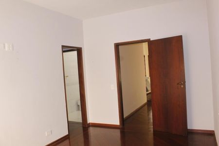 Casa à venda com 4 quartos, 280m² em Jardim da Gloria, São Paulo