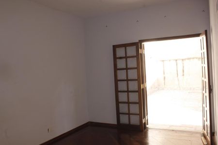 Casa à venda com 4 quartos, 280m² em Jardim da Gloria, São Paulo