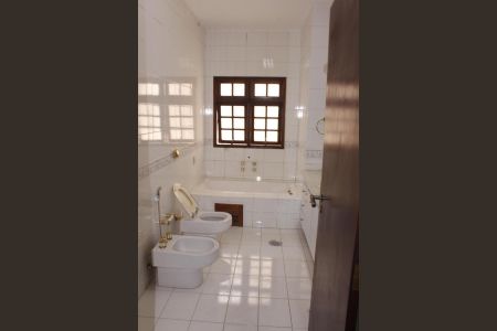 Casa à venda com 280m², 4 quartos e 2 vagas