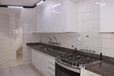 Casa à venda com 280m², 4 quartos e 2 vagas