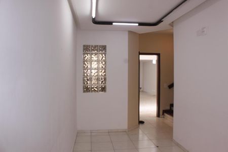 Casa à venda com 280m², 4 quartos e 2 vagas