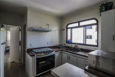 Apartamento à venda com 3 quartos, 182m² em Moema, São Paulo