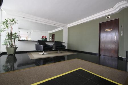 Apartamento à venda com 210m², 2 quartos e 2 vagas