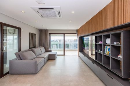 Apartamento à venda com 3 quartos, 191m² em Pinheiros, São Paulo