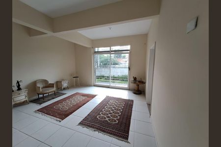 Casa à venda com 4 quartos, 750m² em Moema, São Paulo