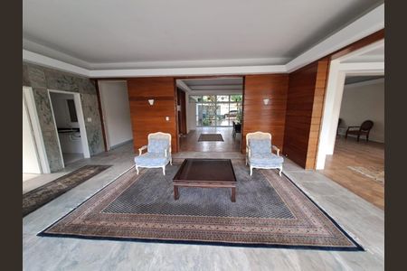 Casa à venda com 750m², 4 quartos e 6 vagas