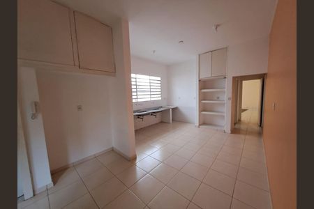 Casa à venda com 750m², 4 quartos e 6 vagas