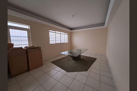 Casa à venda com 4 quartos, 750m² em Moema, São Paulo