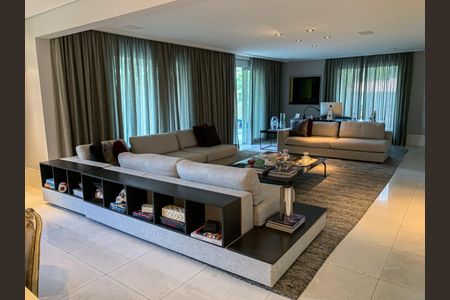 Apartamento à venda com 3 quartos, 292m² em Higienópolis, São Paulo