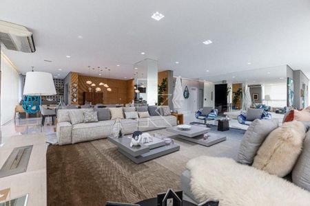 Apartamento à venda com 4 quartos, 647m² em Vila Nova Conceição, São Paulo