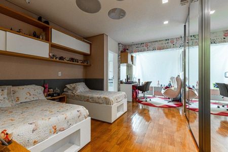 Apartamento à venda com 647m², 4 quartos e 5 vagas