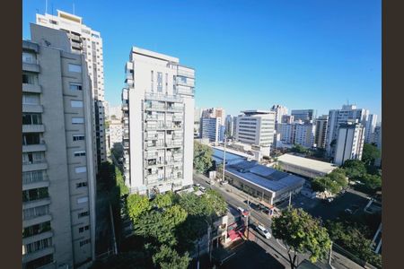 Apartamento para alugar com 205m², 3 quartos e 4 vagas