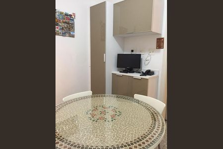 Apartamento para alugar com 205m², 3 quartos e 4 vagas