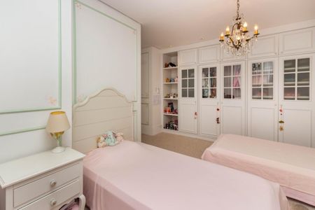 Apartamento à venda com 394m², 3 quartos e 6 vagas