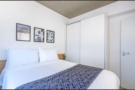 Apartamento à venda com 41m², 1 quarto e sem vaga