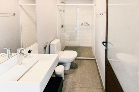 Casa à venda com 373m², 4 quartos e 4 vagas