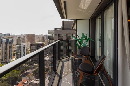 Sacada de apartamento à venda com 1 quarto, 70m² em Vila Olímpia, São Paulo