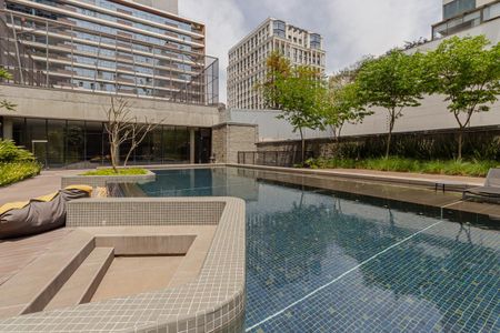 Apartamento à venda com 70m², 1 quarto e 1 vagaPiscina