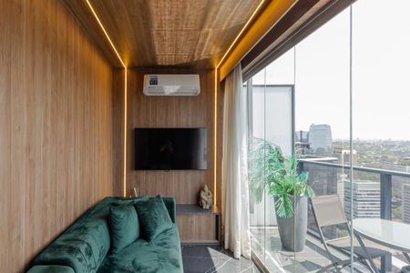 Apartamento à venda com 70m², 1 quarto e 1 vagaCobertura