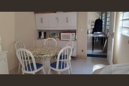 Casa à venda com 6 quartos, 340m² em Vila Nova Conceição, São Paulo