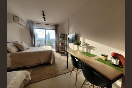 Apartamento à venda com 27m², 1 quarto e sem vaga