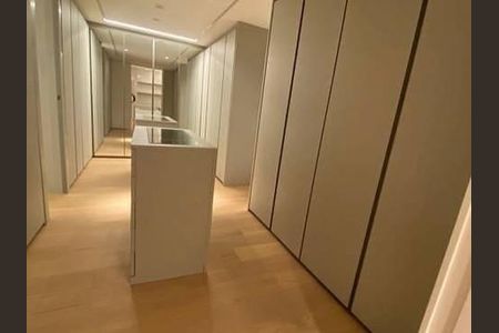 Apartamento à venda com 4 quartos, 402m² em Vila Nova Conceição, São Paulo