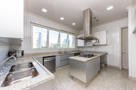 Apartamento à venda com 564m², 3 quartos e 6 vagas