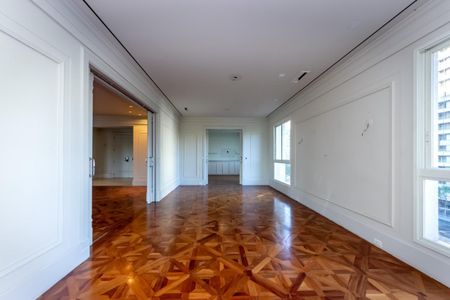 Apartamento à venda com 564m², 3 quartos e 6 vagas