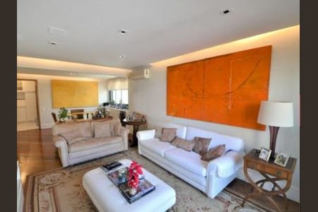 Apartamento à venda com 152m², 3 quartos e 3 vagas