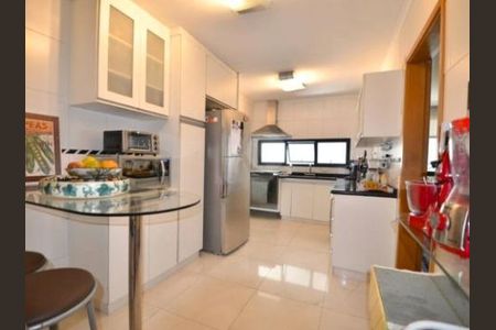 Apartamento à venda com 152m², 3 quartos e 3 vagas