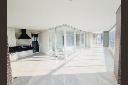 Apartamento à venda com 197m², 4 quartos e 3 vagas