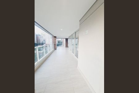 Apartamento à venda com 197m², 4 quartos e 3 vagas