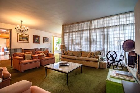 Casa à venda com 3 quartos, 380m² em Planalto Paulista, São Paulo