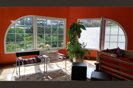 Casa à venda com 4 quartos, 460m² em Jardim Vitoria Regia (Zona Oeste), São Paulo