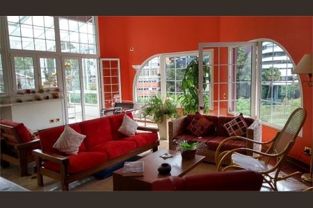 Casa à venda com 4 quartos, 460m² em Jardim Vitoria Regia (Zona Oeste), São Paulo