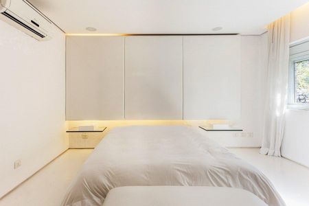 Apartamento à venda com 235m², 3 quartos e 2 vagas