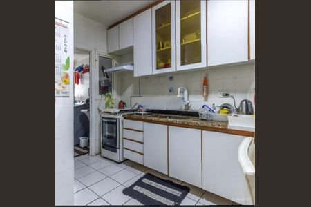 Apartamento à venda com 3 quartos, 75m² em Vila Olímpia, São Paulo