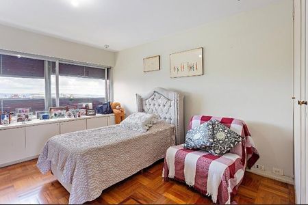 Apartamento à venda com 270m², 3 quartos e 2 vagas