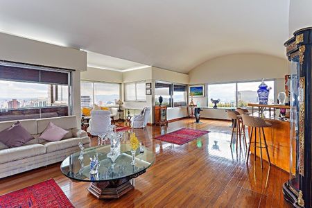 Apartamento à venda com 270m², 3 quartos e 2 vagas