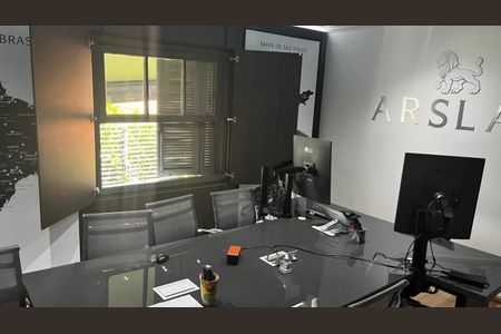 Casa à venda com 370m², 3 quartos e 2 vagas