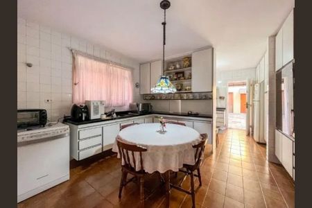 Casa à venda com 4 quartos, 660m² em Jardim Paulista, São Paulo