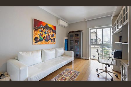 Apartamento à venda com 3 quartos, 245m² em Indianópolis, São Paulo