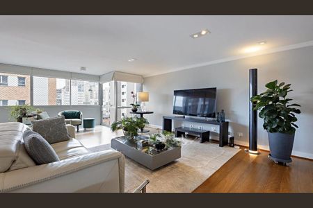 Apartamento à venda com 3 quartos, 245m² em Indianópolis, São Paulo